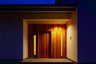 大和屋木製玄関引き戸　施工例2